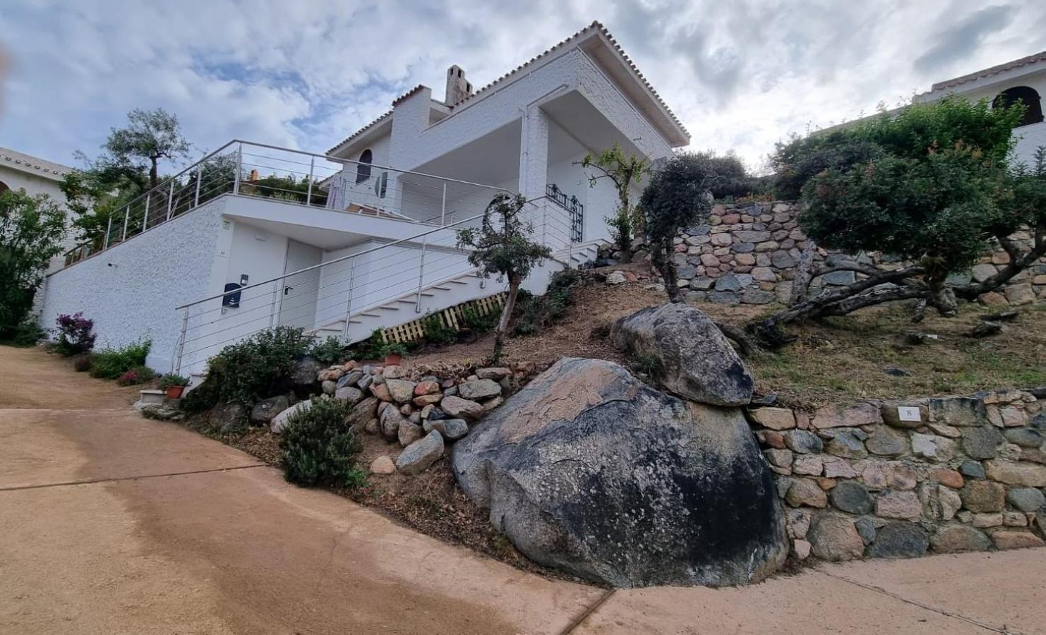 La Terrazza Sull'Alba Villa Costa Rei Exterior photo